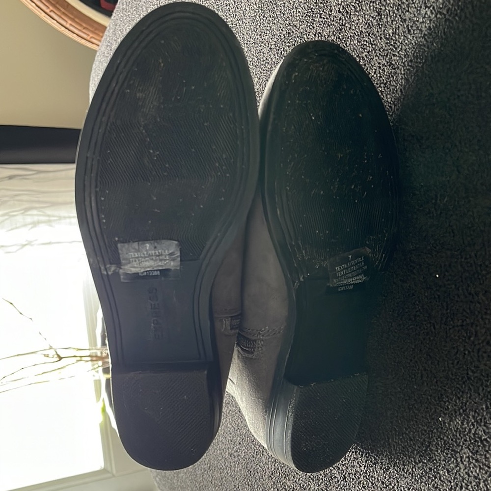 Express Boots - Picture 4 of 5